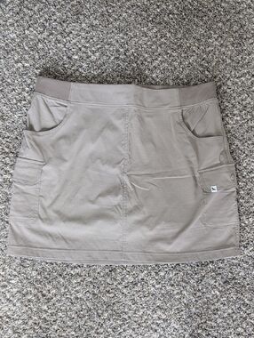 Eddie Bauer Taupe Women's Skort size large